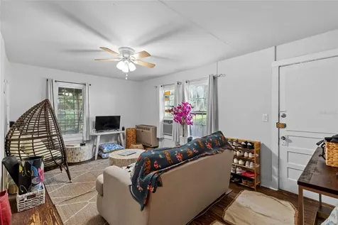 232 NW 4th Avenue Gainesville FL 32601