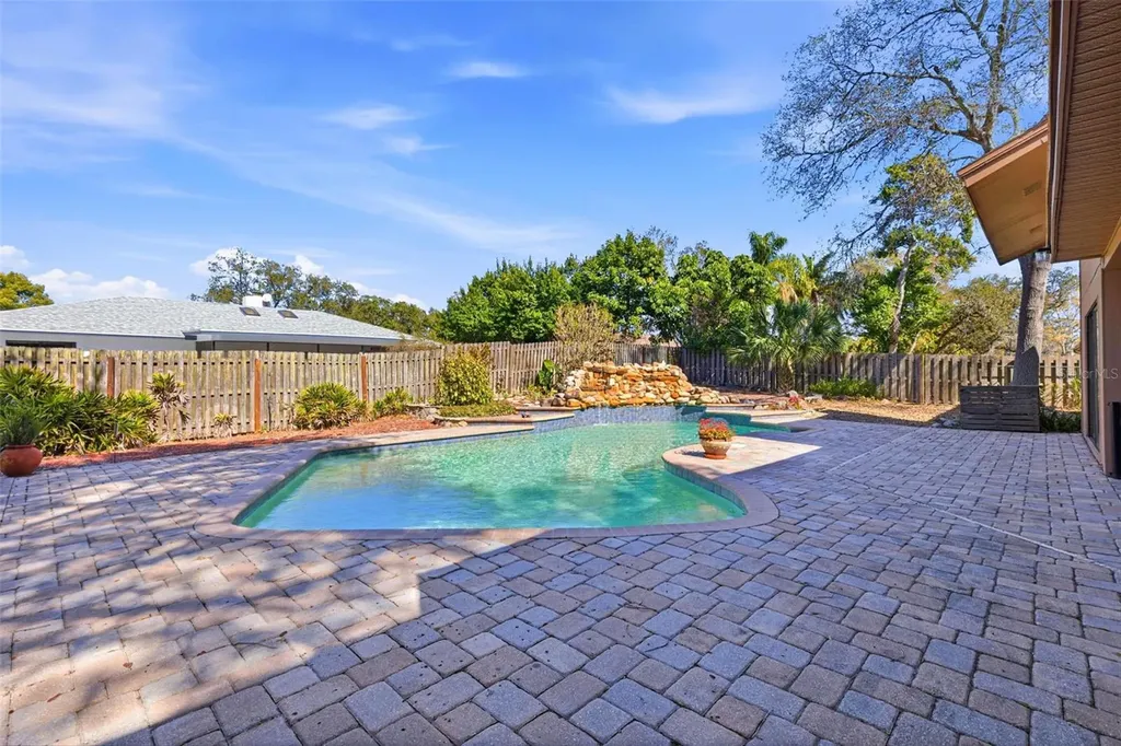 847 Hillside Drive Palm Harbor FL 34683