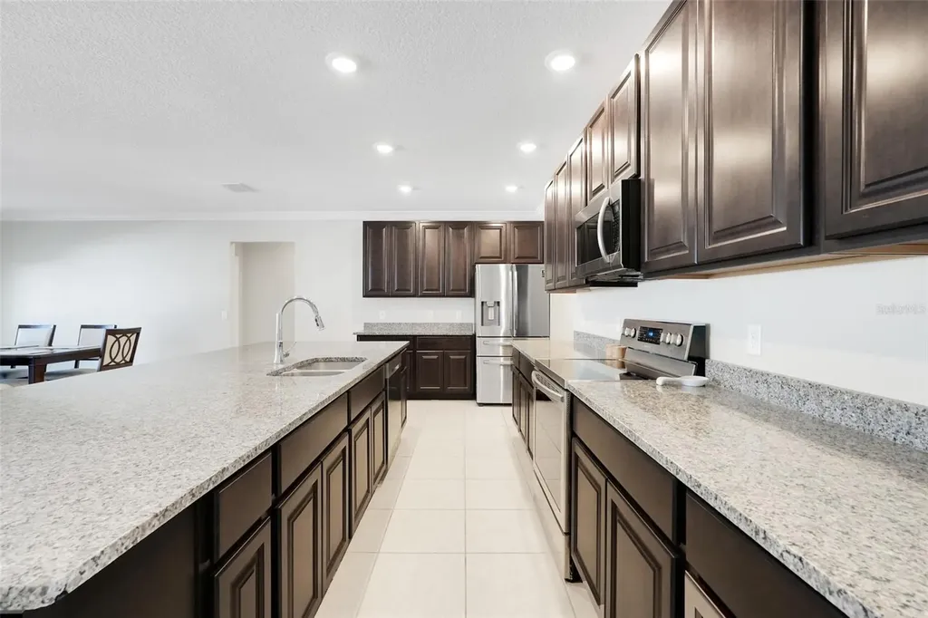 1814 Forest Glen Drive Fruitland Park FL 34731