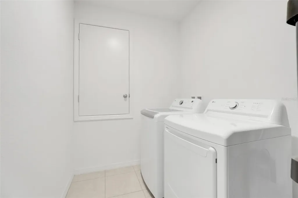 1814 Forest Glen Drive Fruitland Park FL 34731