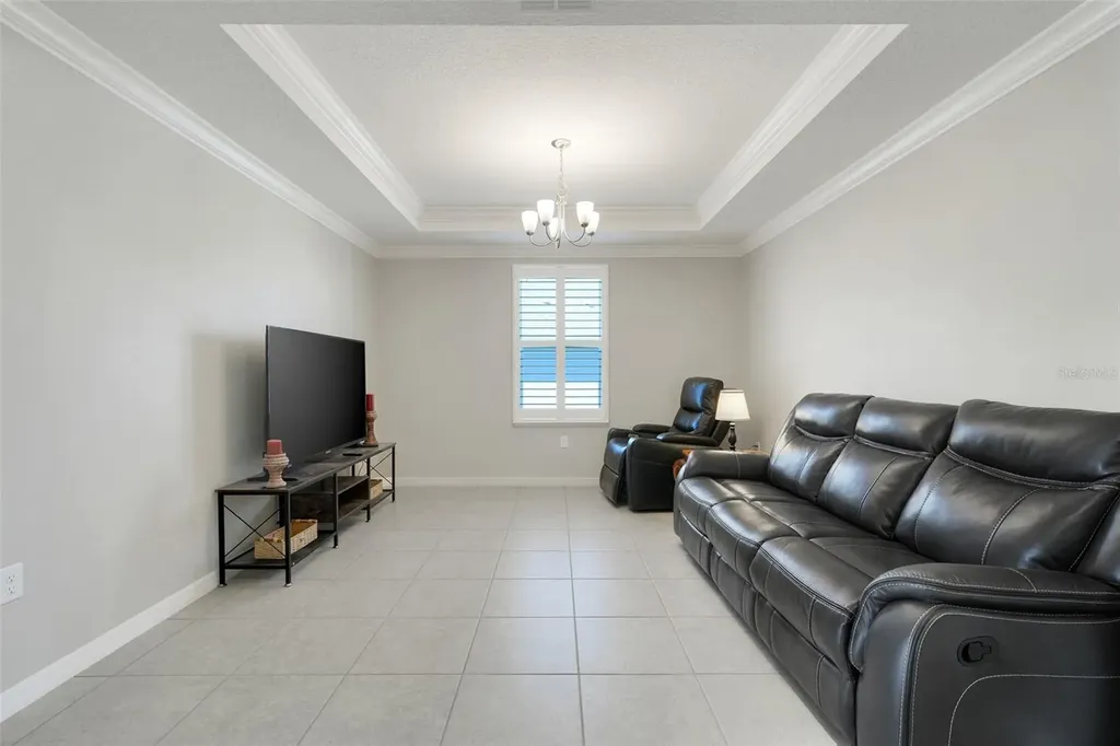 1814 Forest Glen Drive Fruitland Park FL 34731