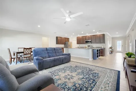 1814 Forest Glen Drive Fruitland Park FL 34731
