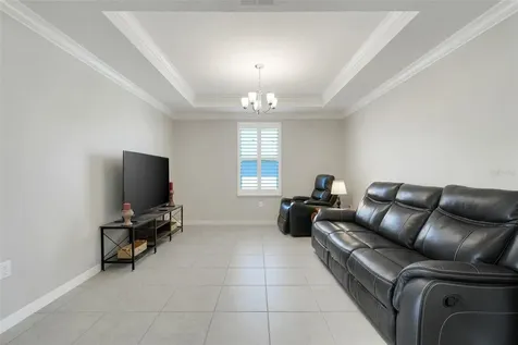1814 Forest Glen Drive Fruitland Park FL 34731