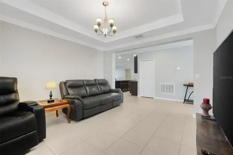 1814 Forest Glen Drive Fruitland Park FL 34731