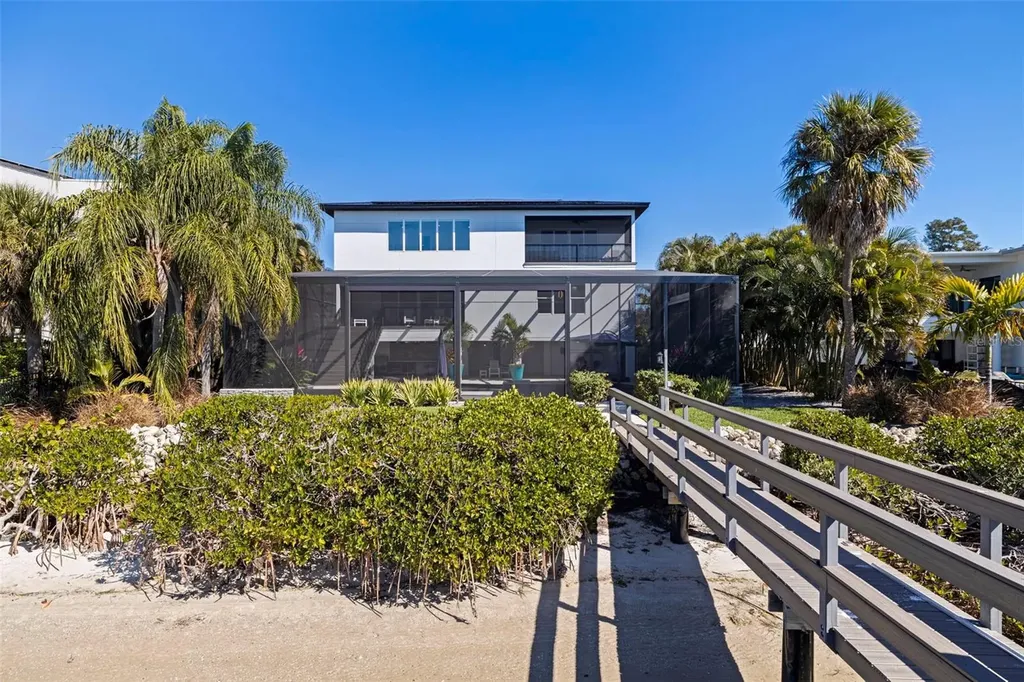 3830 Shore Acres Boulevard NE St Petersburg FL 33703