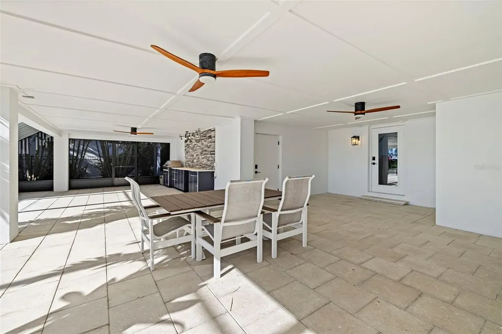 3830 Shore Acres Boulevard NE St Petersburg FL 33703