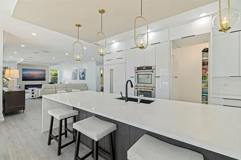 3830 Shore Acres Boulevard NE St Petersburg FL 33703