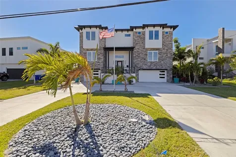 3830 Shore Acres Boulevard NE St Petersburg FL 33703