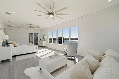 3830 Shore Acres Boulevard NE St Petersburg FL 33703