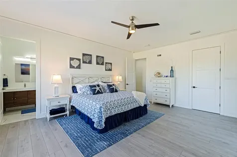 3830 Shore Acres Boulevard NE St Petersburg FL 33703