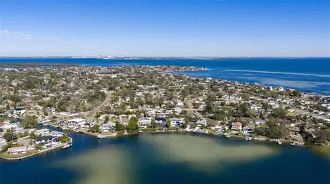 3830 Shore Acres Boulevard NE St Petersburg FL 33703