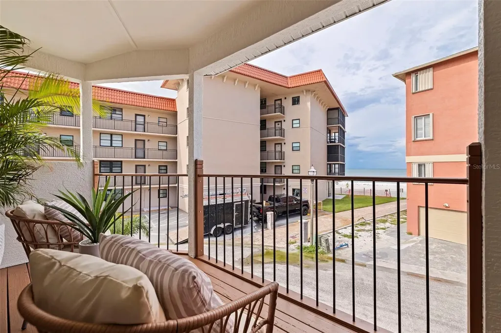 113 176th Avenue W Redington Shores FL 33708