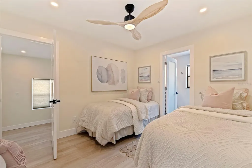 113 176th Avenue W Redington Shores FL 33708