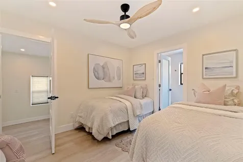 113 176th Avenue W Redington Shores FL 33708