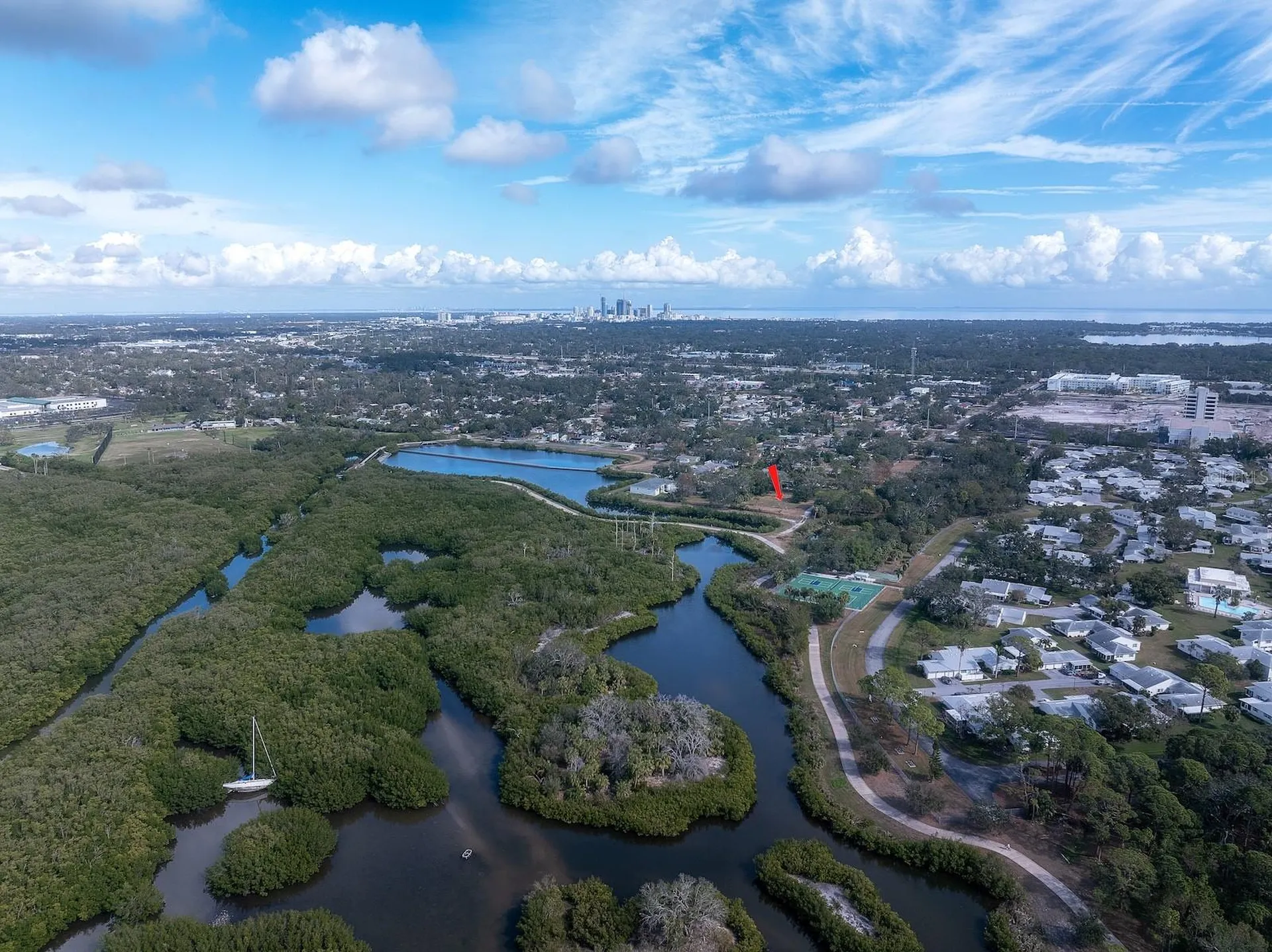 3847 30th Avenue S St Petersburg FL 33711
