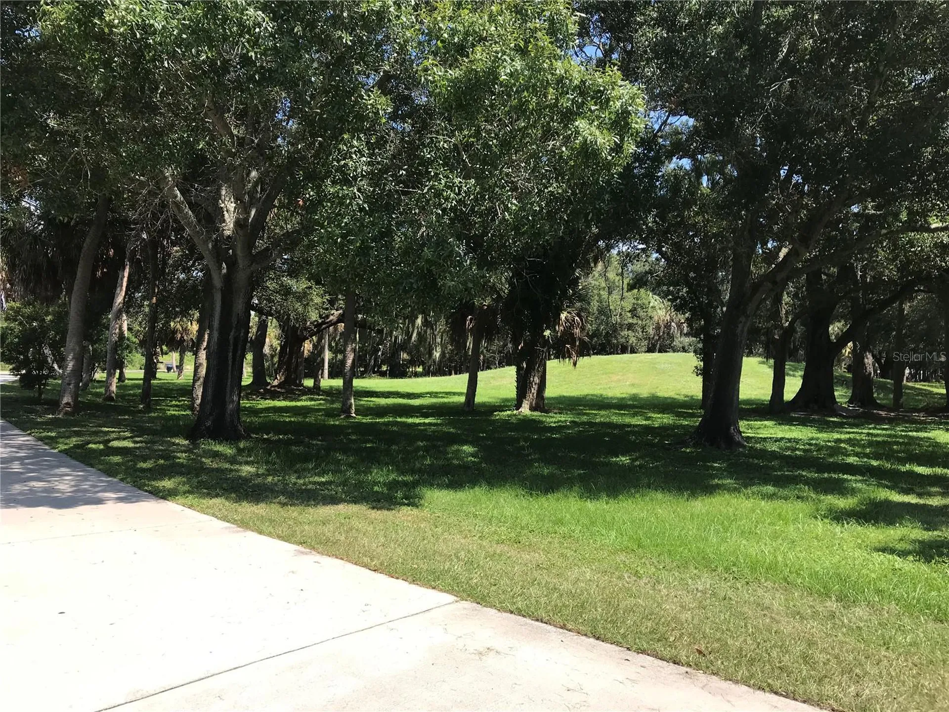 3847 30th Avenue S St Petersburg FL 33711