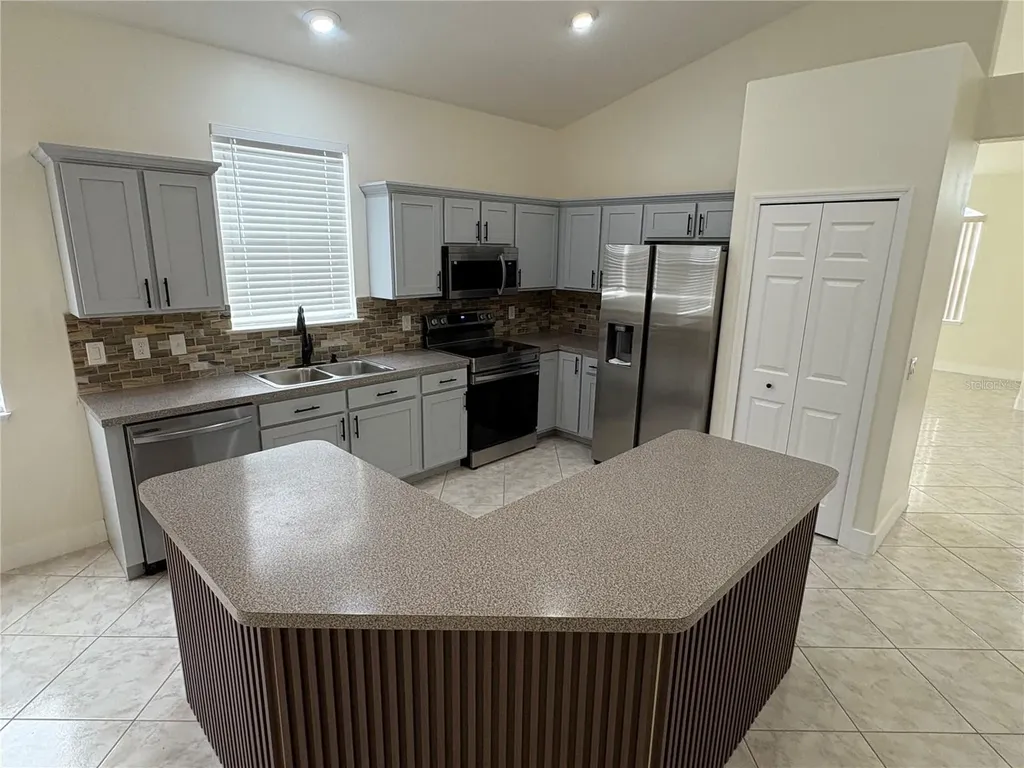 1456 Sun Meadow Drive Orlando FL 32824