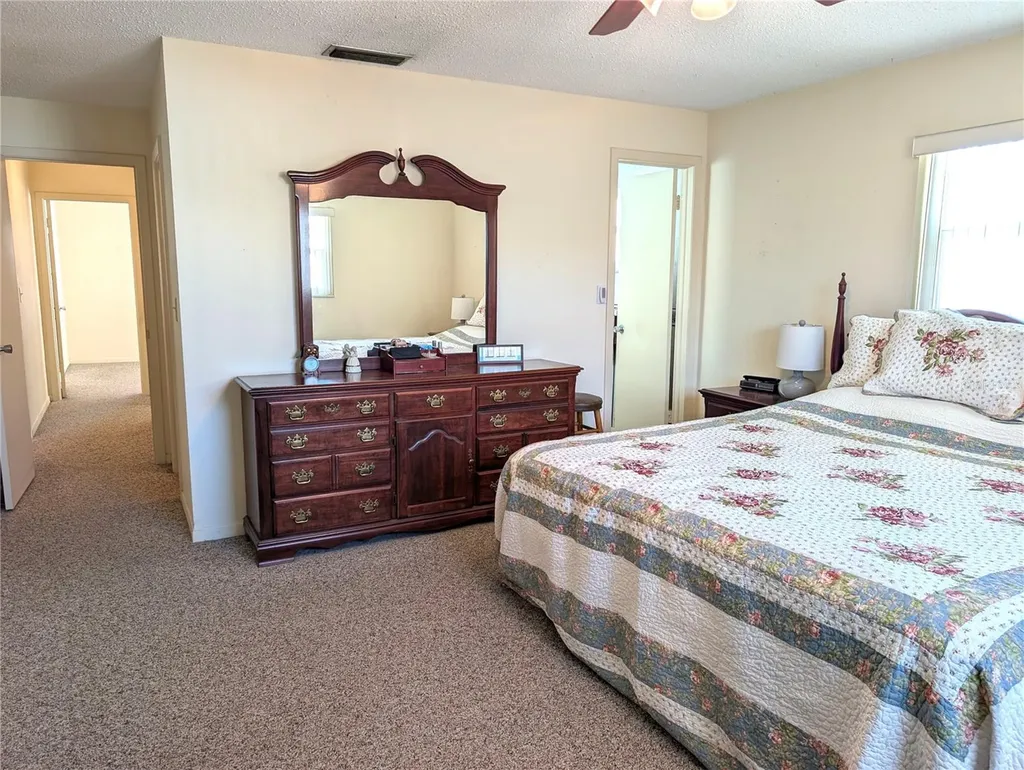 10139 44th Way N Pinellas Park FL 33782