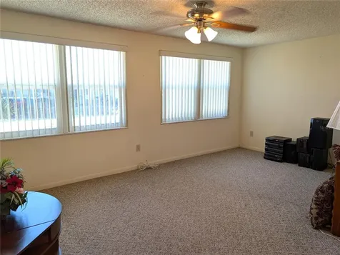 10139 44th Way N Pinellas Park FL 33782