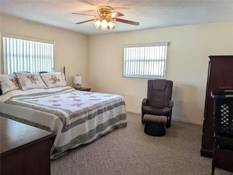 10139 44th Way N Pinellas Park FL 33782