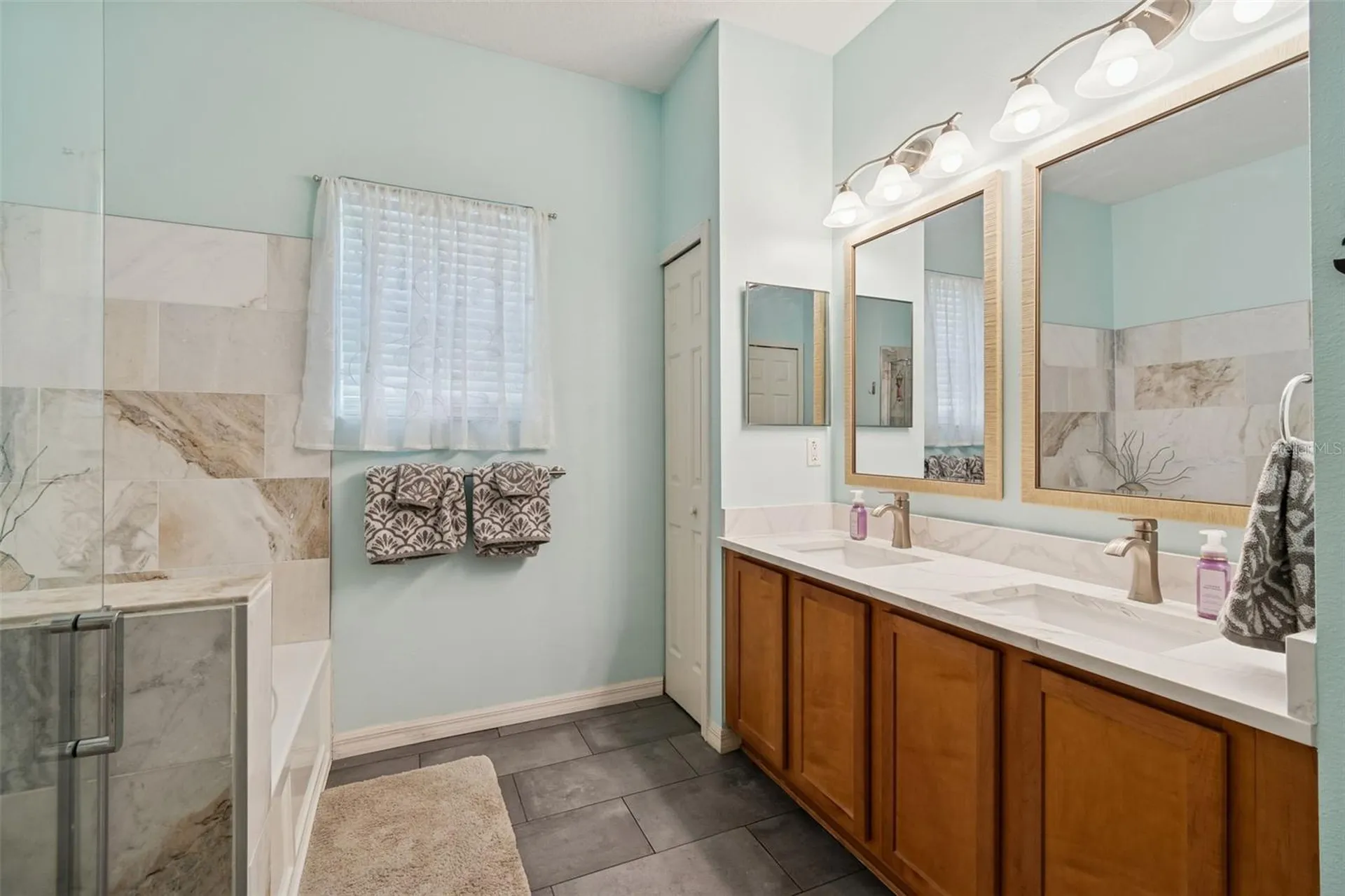 18922 Fishermans Bend Drive Lutz FL 33558