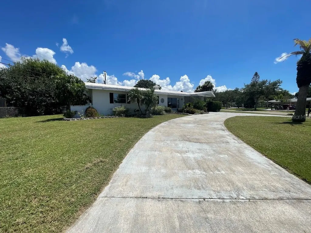 609 Shamrock Boulevard Venice FL 34293