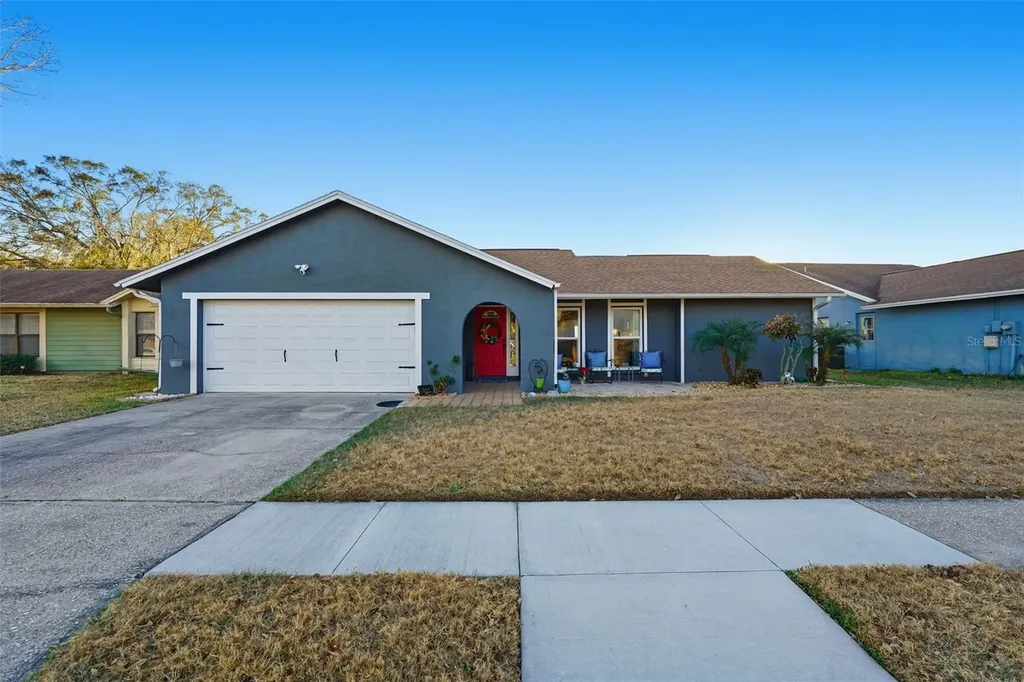 1925 Dockside Drive Valrico FL 33594