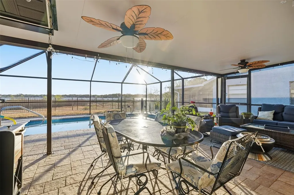 1925 Dockside Drive Valrico FL 33594