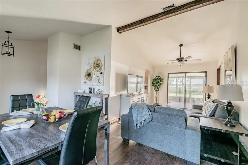 1925 Dockside Drive Valrico FL 33594