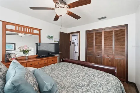 1925 Dockside Drive Valrico FL 33594