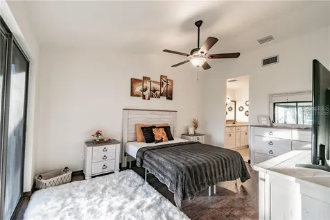 1925 Dockside Drive Valrico FL 33594