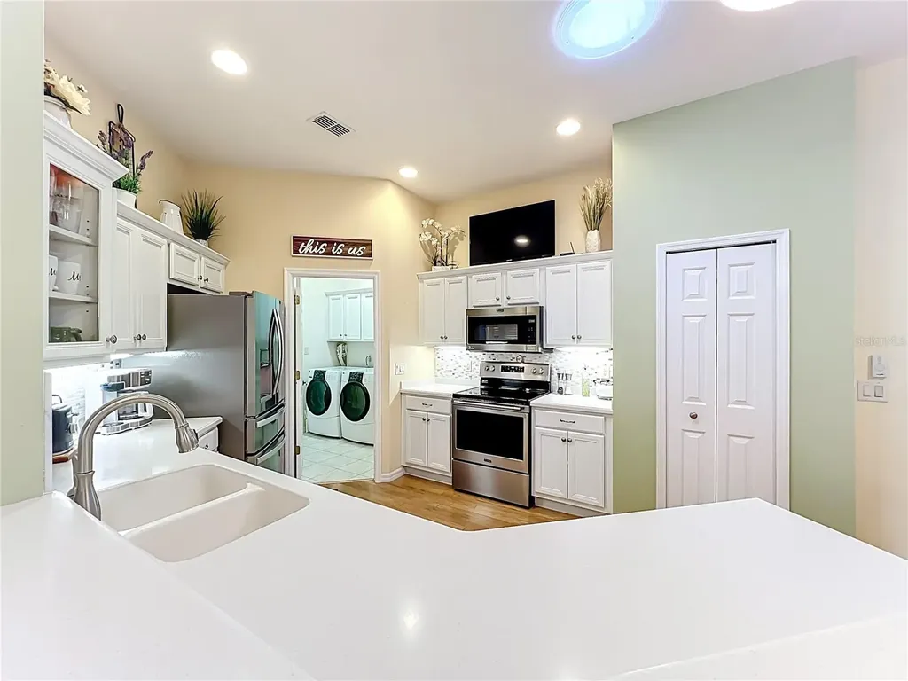 25003 Cypress Pond Court Leesburg FL 34748
