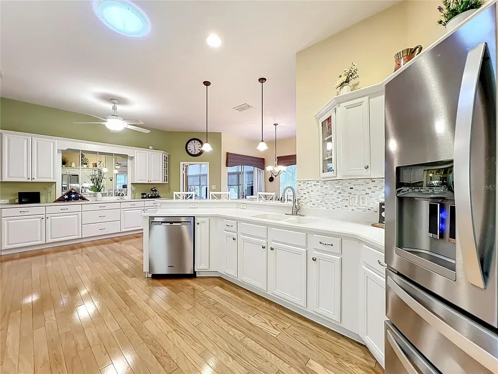 25003 Cypress Pond Court Leesburg FL 34748