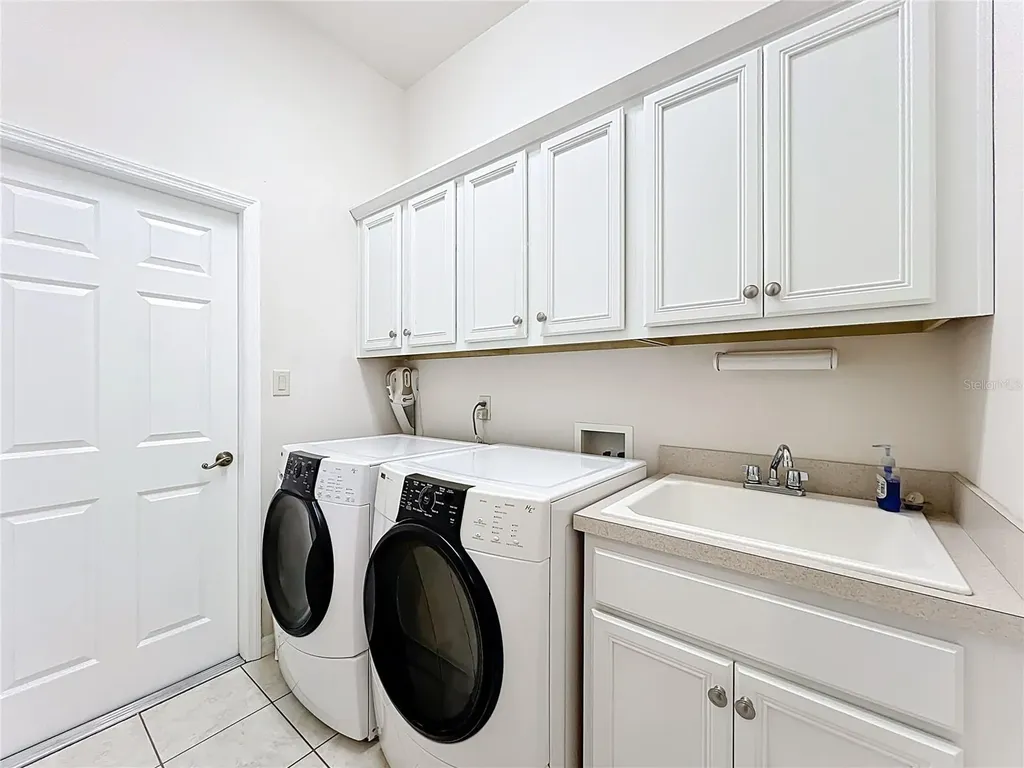 25003 Cypress Pond Court Leesburg FL 34748