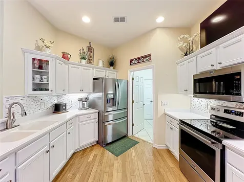 25003 Cypress Pond Court Leesburg FL 34748
