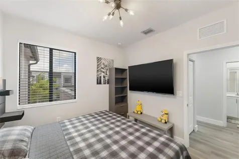 549 NE 206th Lane Miami FL 33179