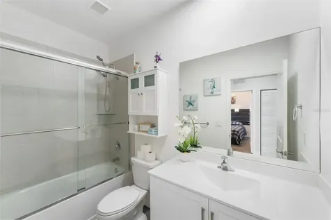 549 NE 206th Lane Miami FL 33179