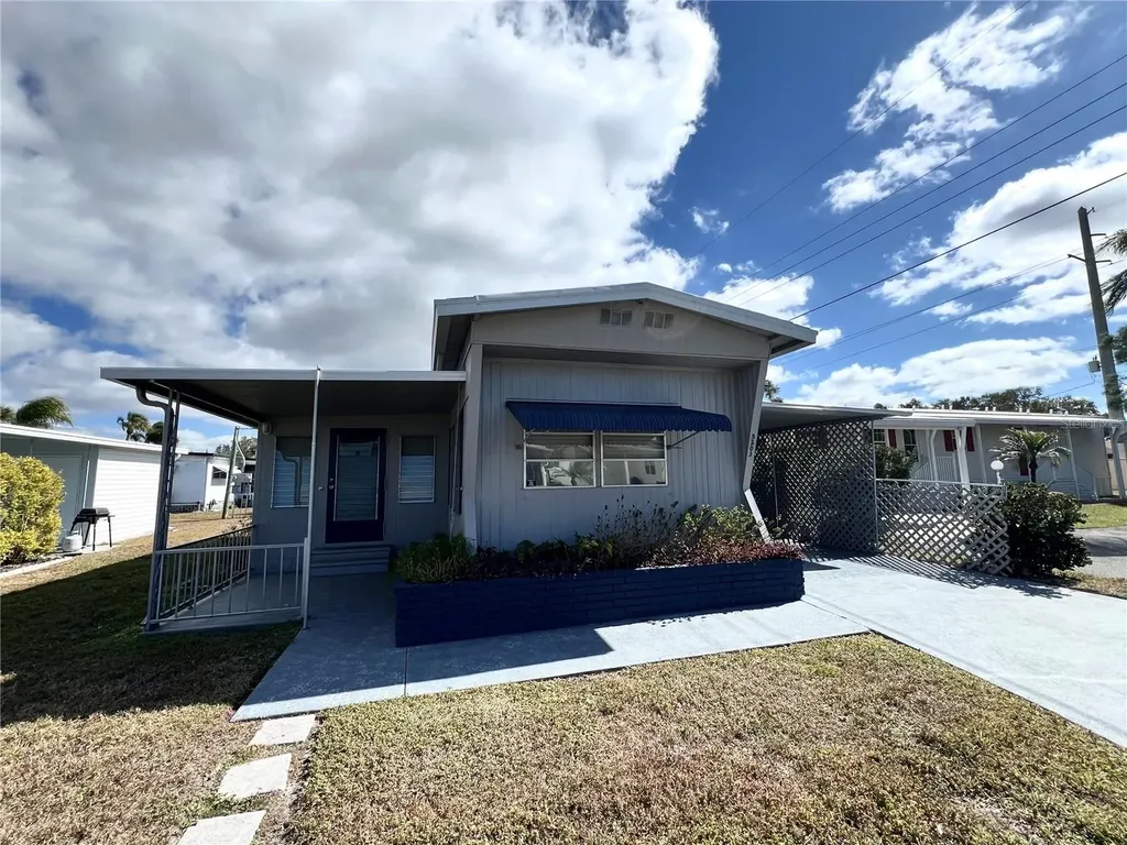 5203 7th C Street E Bradenton FL 34203