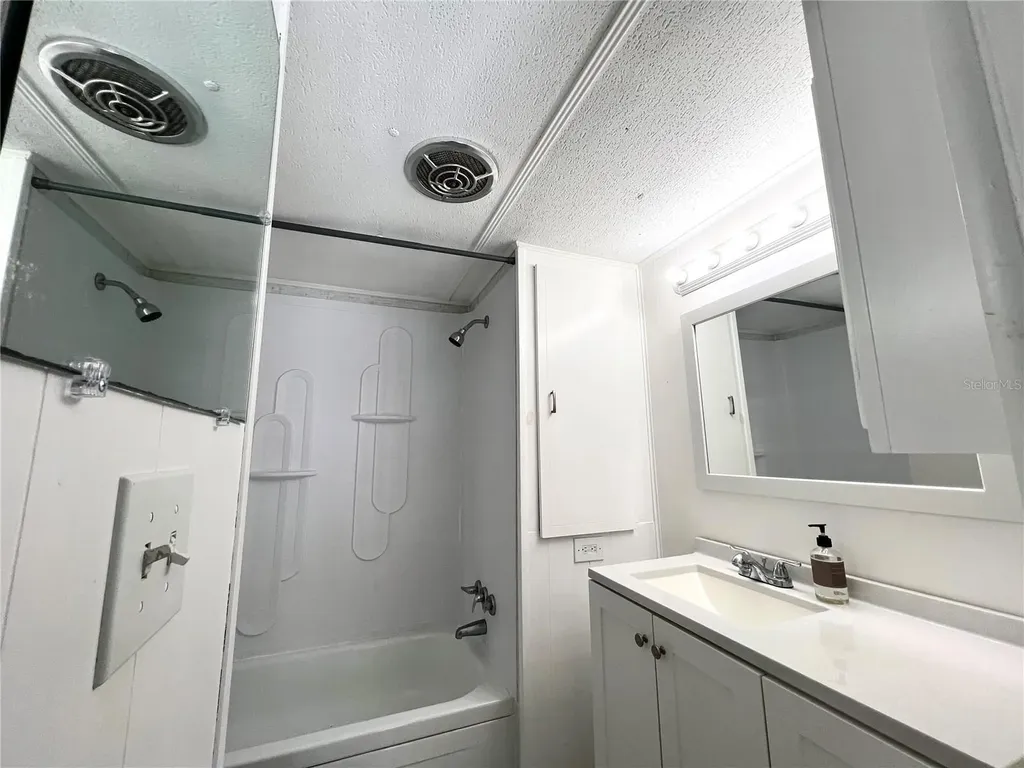 5203 7th C Street E Bradenton FL 34203