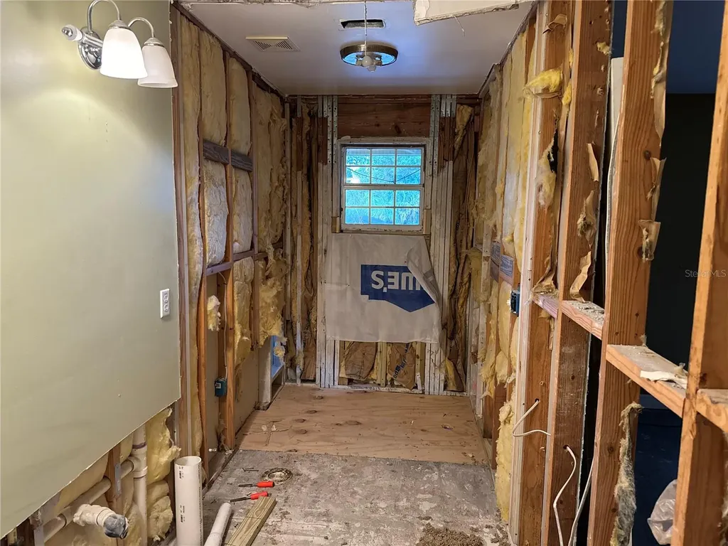 518 Poinsettia Lane Kissimmee FL 34744