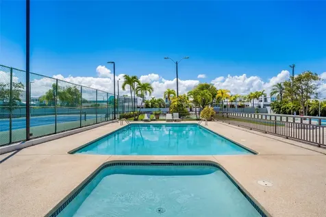 Dorado PR 00646