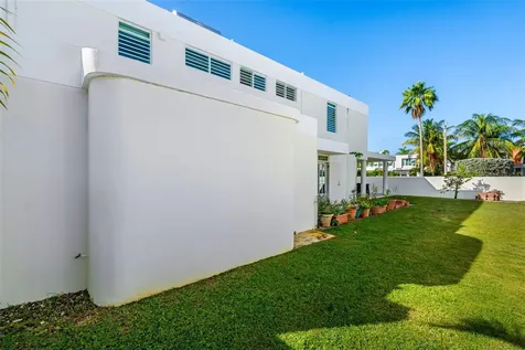 Dorado PR 00646