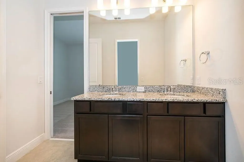 13026 Stoddart Avenue Orlando FL 32827