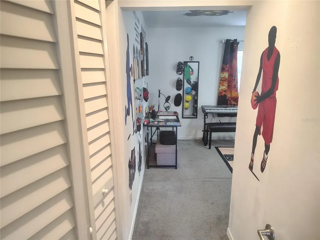 5309 Nancy Street Tampa FL 33617