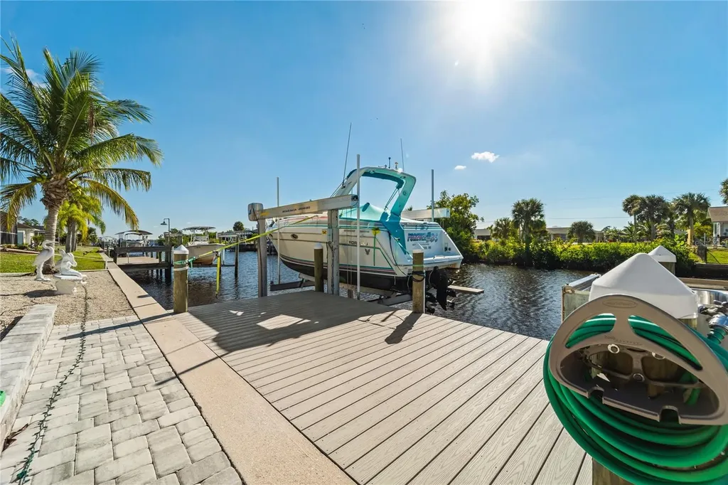 12371 Minot Avenue Port Charlotte FL 33981