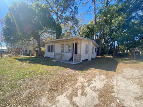 401 N Cherry Street Starke FL 32091