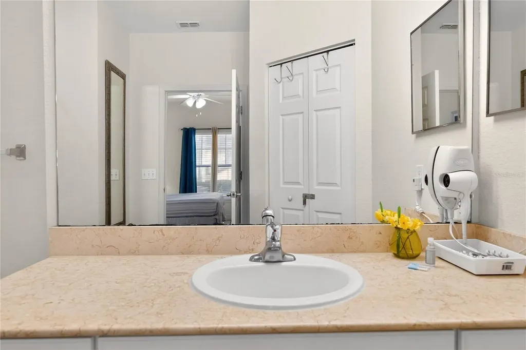 2950 Lucayan Harbour Circle Kissimmee FL 34746