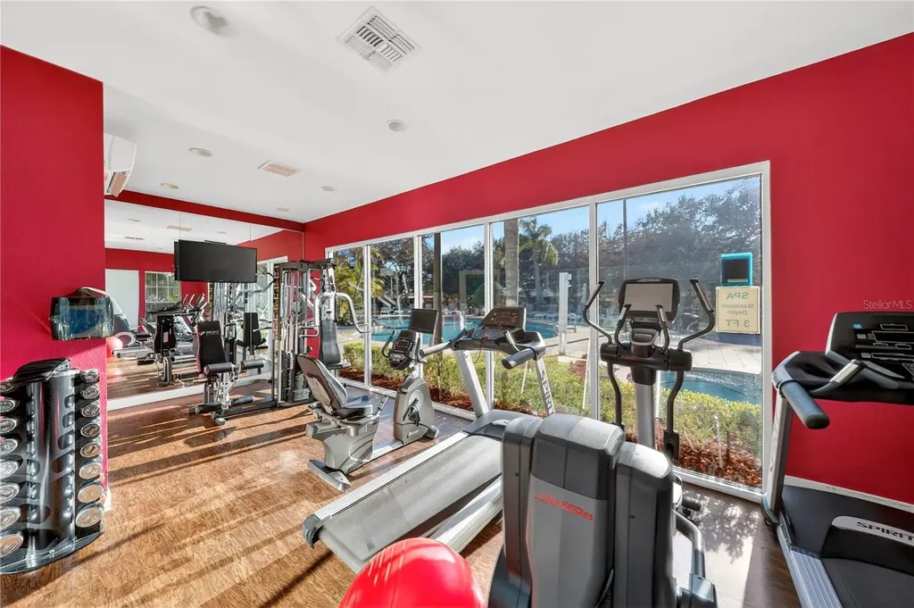 2950 Lucayan Harbour Circle Kissimmee FL 34746