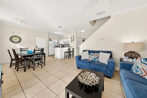 2950 Lucayan Harbour Circle Kissimmee FL 34746