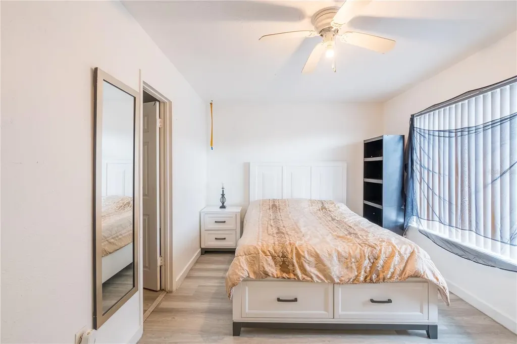 4004 Barwood Drive Orlando FL 32839